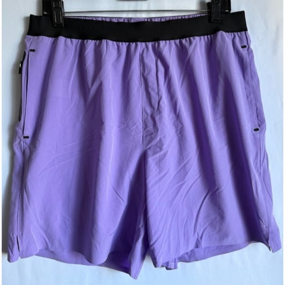 Peloton Shorts‎ Men Large Purple Drawstring Pockets Running Training Lightweight